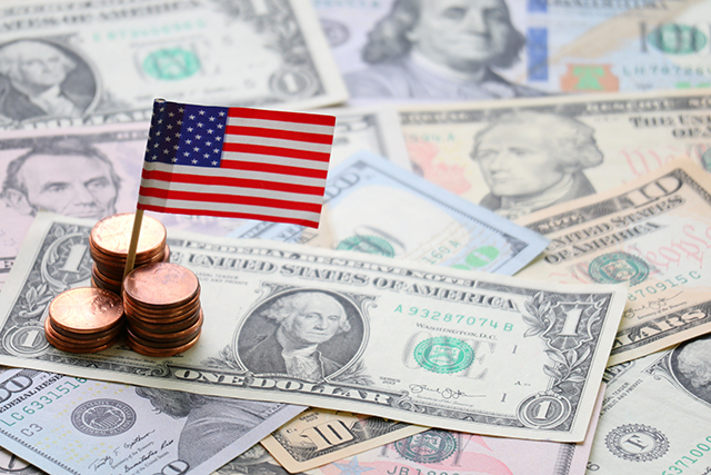 الضوابط النقدية عند الدخول إلى الولايات المتحدة الأمريكية